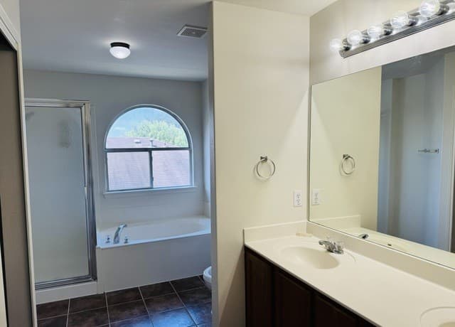 8943  Walnut Spgs, Universal City, TX 78148 — photo 13