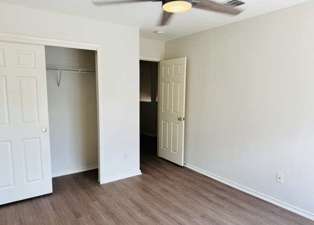 8943  Walnut Spgs, Universal City, TX 78148 — photo 19
