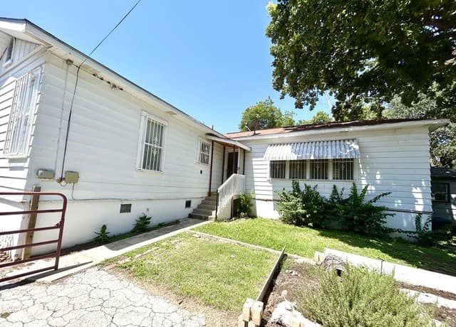 1627  Schley Ave, San Antonio, TX 78210 — photo 23