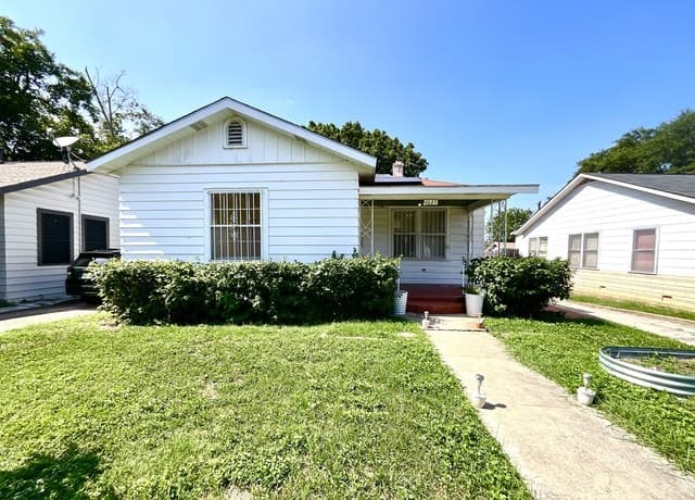 1627  Schley Ave, San Antonio, TX 78210 — photo 25