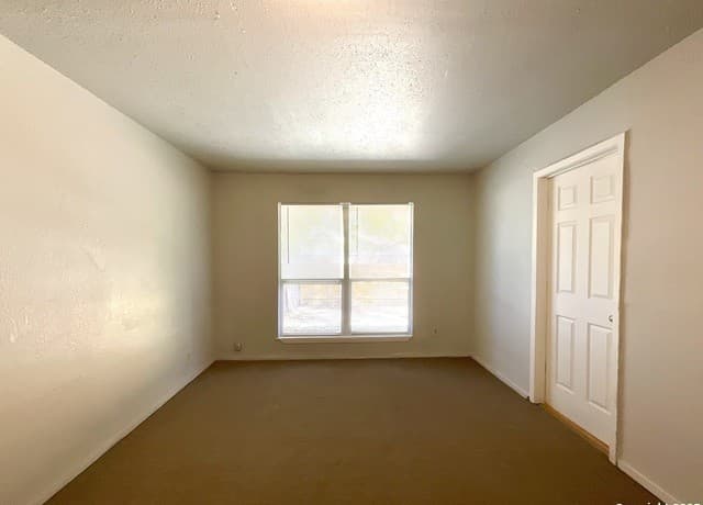 7237  Glen Bay, San Antonio, TX 78239 — photo 20