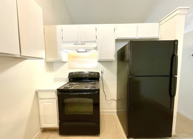 7237  Glen Bay, San Antonio, TX 78239 — photo 9