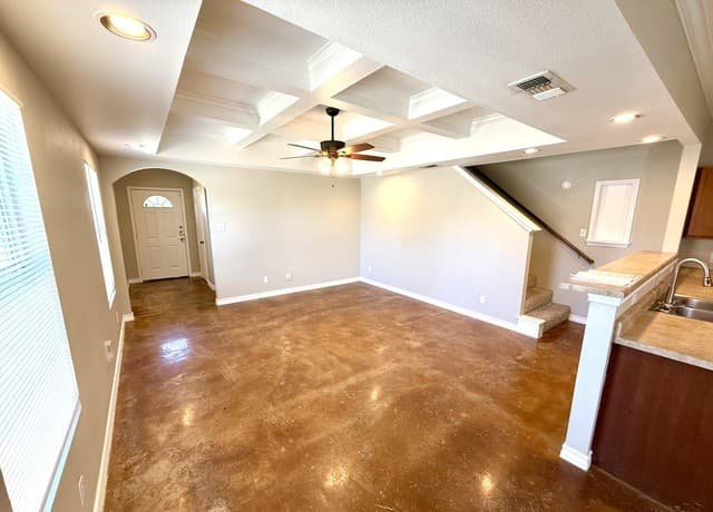 5026  Summitwood Unit 1, San Antonio, TX 78229 — photo 4