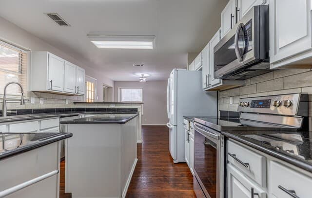 3604  Meade St, Schertz, TX 78154 — photo 11