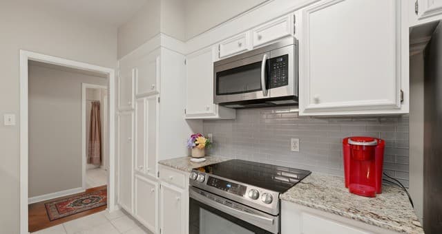 3678  Hidden Dr Unit 1002, San Antonio, TX 78217 — photo 12