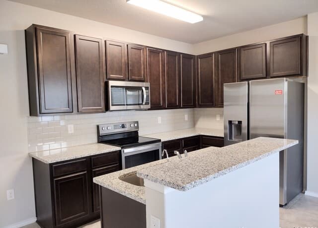 2024  Cassiopeia Bnd, San Antonio, TX 78245 — photo 8