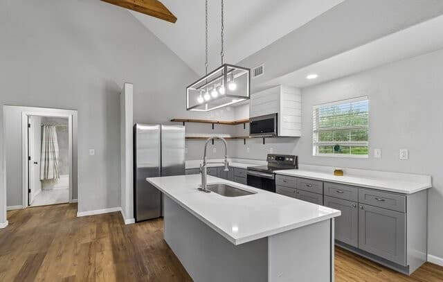 1213  County Road 1670, Moore, TX 78057 — photo 12