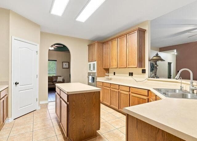 316  Governors Dr, Floresville, TX 78114 — photo 17