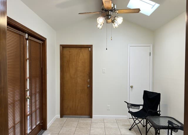 4307  Shavano Woods St, San Antonio, TX 78249 — photo 21