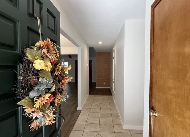 4307  Shavano Woods St, San Antonio, TX 78249 — photo 5