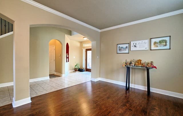 3422  Pinnacle Dr, San Antonio, TX 78261 — photo 4