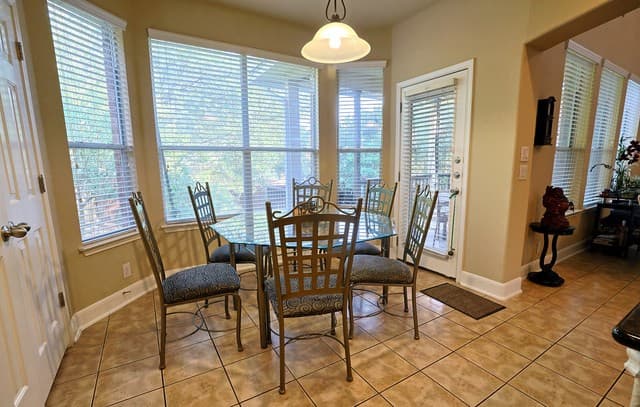 3422  Pinnacle Dr, San Antonio, TX 78261 — photo 9