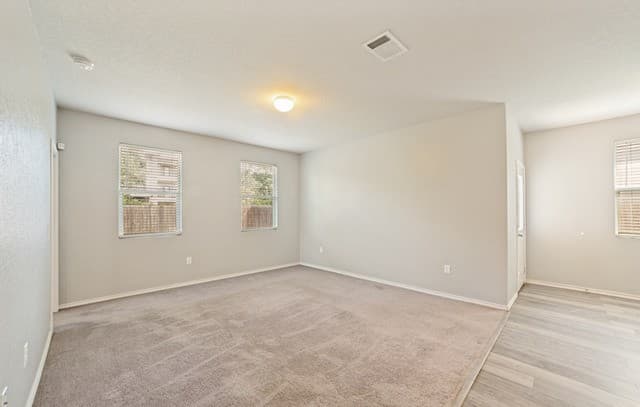 6831  Freedom Hls, San Antonio, TX 78242 — photo 19