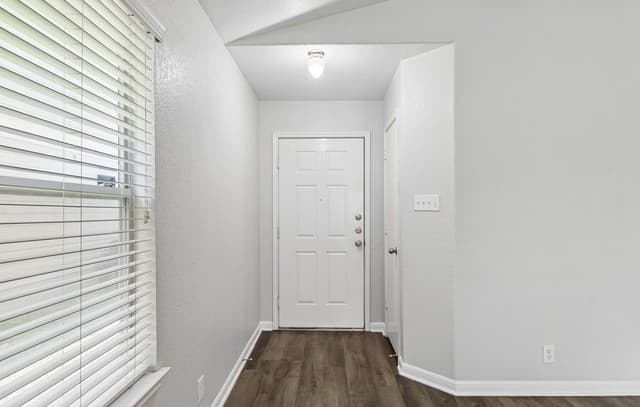 3318  Barrel Pass, San Antonio, TX 78245 — photo 4