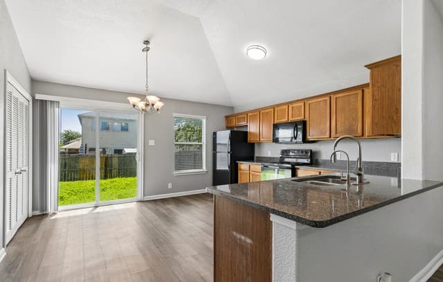 3318  Barrel Pass, San Antonio, TX 78245 — photo 7