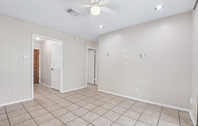529  Willow Dr, Converse, TX 78109 — photo 12