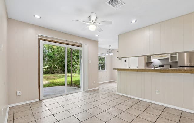 529  Willow Dr, Converse, TX 78109 — photo 17