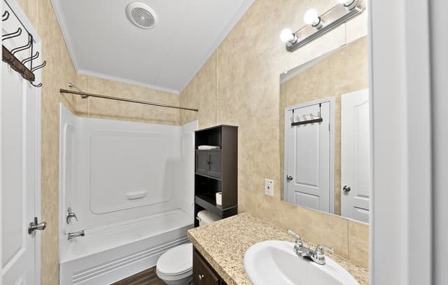 1448  Private Road 1518, Bandera, TX 78003 — photo 16
