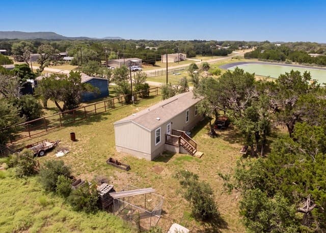 1448  Private Road 1518, Bandera, TX 78003 — photo 23