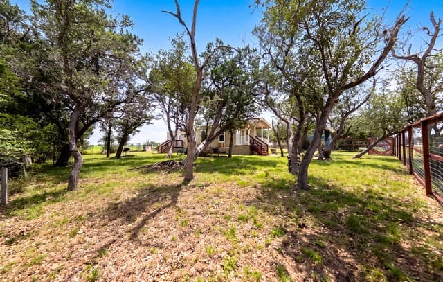 1448  Private Road 1518, Bandera, TX 78003 — photo 3
