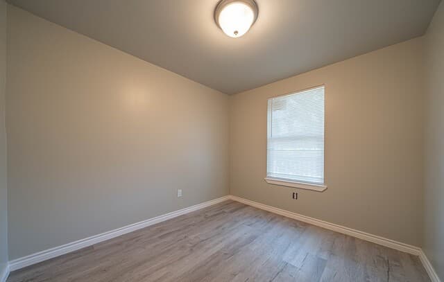 8579  Whartons Dock, Bandera, TX 78003 — photo 14