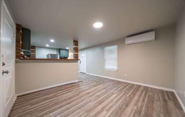 8579  Whartons Dock, Bandera, TX 78003 — photo 7