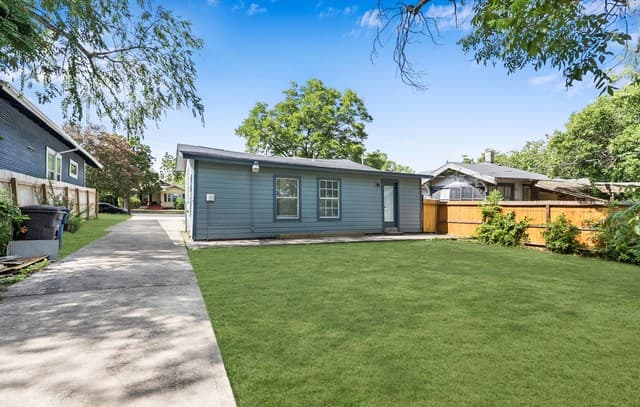 1029  Fulton Ave, San Antonio, TX 78201 — photo 18