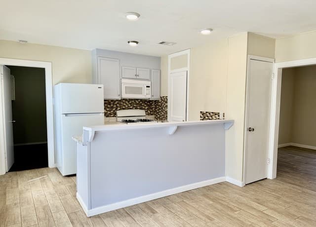 7050  Coral Tree Ln, San Antonio, TX 78227 — photo 11