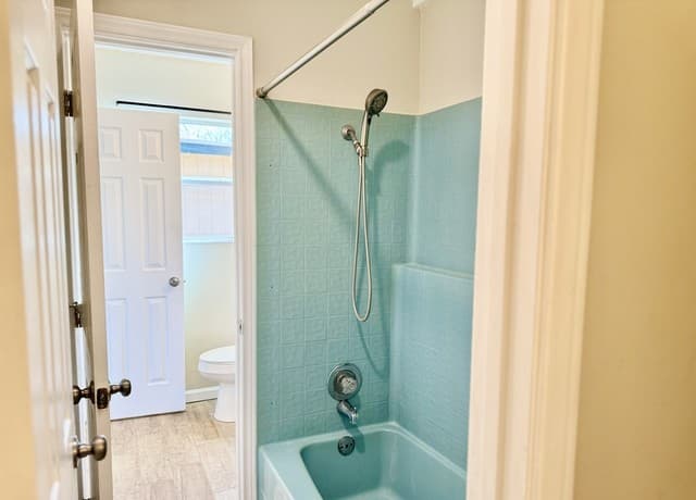7050  Coral Tree Ln, San Antonio, TX 78227 — photo 7