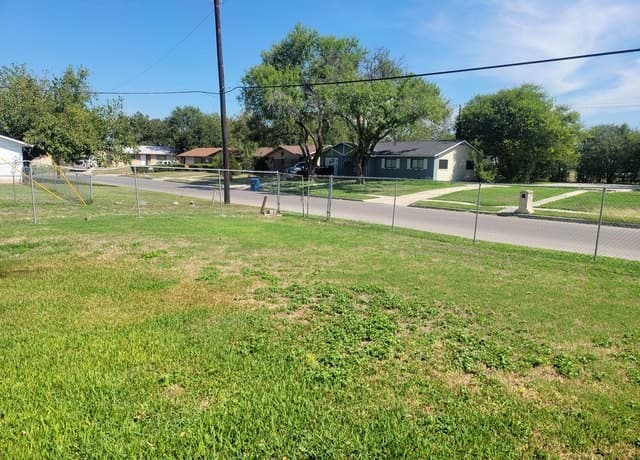 4731  Belinda Lee St, San Antonio, TX 78220 — photo 23