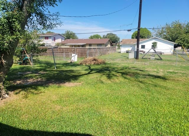 4731  Belinda Lee St, San Antonio, TX 78220 — photo 24
