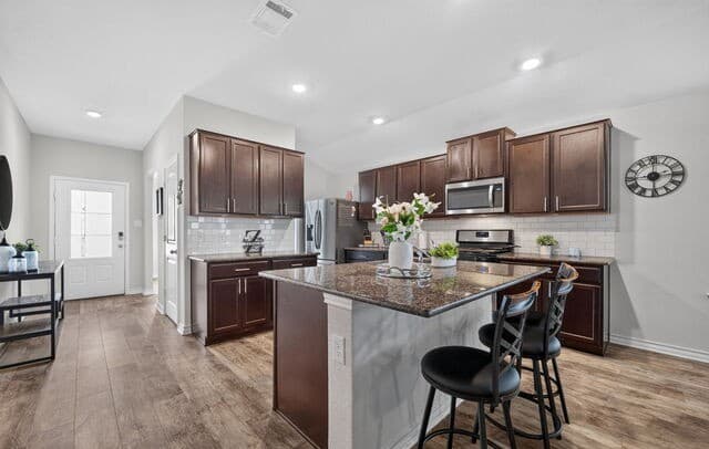6535  Encore Oaks, San Antonio, TX 78252 — photo 5