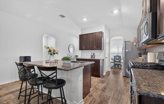 6535  Encore Oaks, San Antonio, TX 78252 — photo 6
