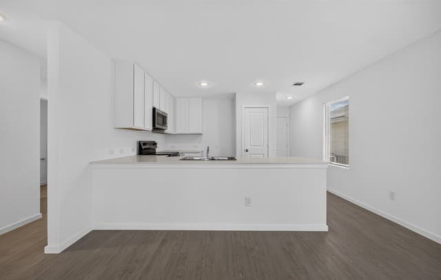 8026  Biggio Ln, Converse, TX 78109 — photo 4