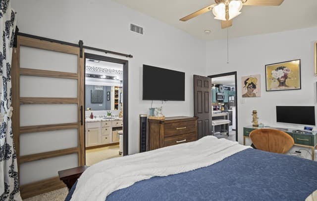 9418  Swans Crossing, San Antonio, TX 78250 — photo 14