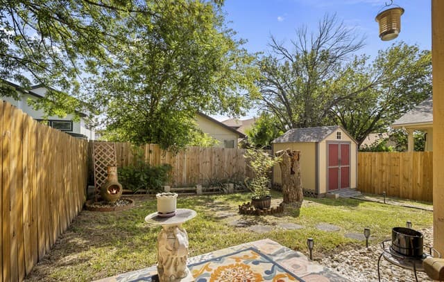9418  Swans Crossing, San Antonio, TX 78250 — photo 22