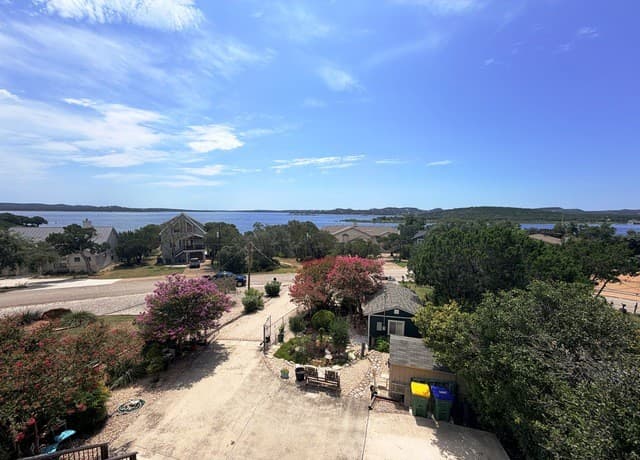 1135  Lakebreeze Dr, Canyon Lake, TX 78133 — photo 21