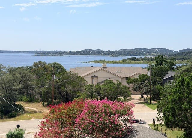 1135  Lakebreeze Dr, Canyon Lake, TX 78133 — photo 22