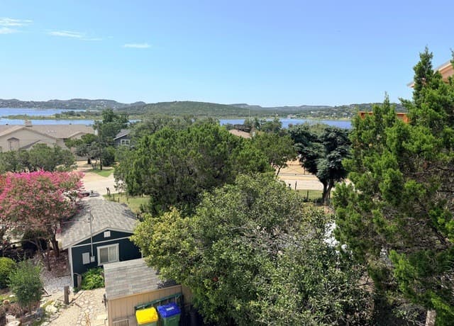 1135  Lakebreeze Dr, Canyon Lake, TX 78133 — photo 23