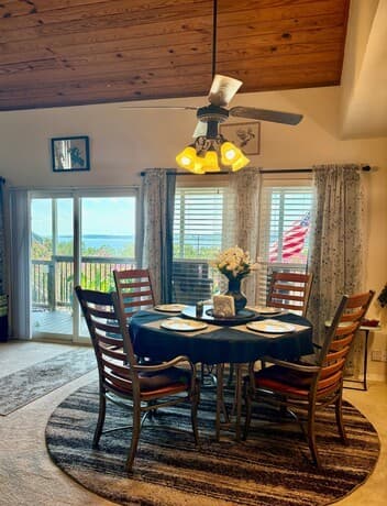 1135  Lakebreeze Dr, Canyon Lake, TX 78133 — photo 7