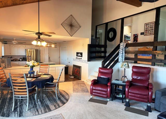 1135  Lakebreeze Dr, Canyon Lake, TX 78133 — photo 9