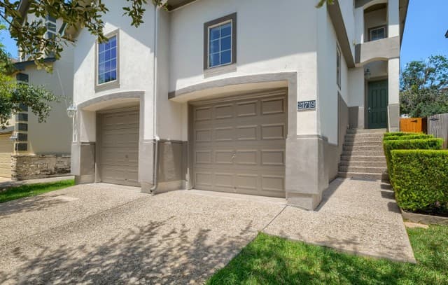 21719  Andrews Gdn, San Antonio, TX 78258 — photo 2