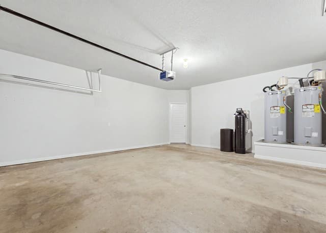 7823  Sunrise Cay, San Antonio, TX 78251 — photo 9