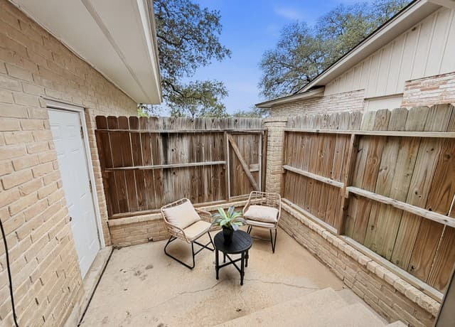 8615  Norwich Drive, San Antonio, TX 78217 — photo 23