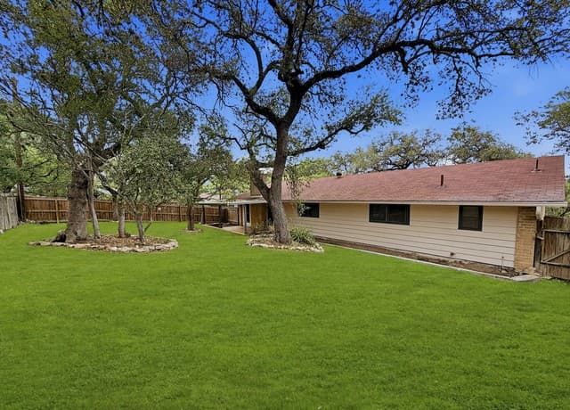 8615  Norwich Drive, San Antonio, TX 78217 — photo 24