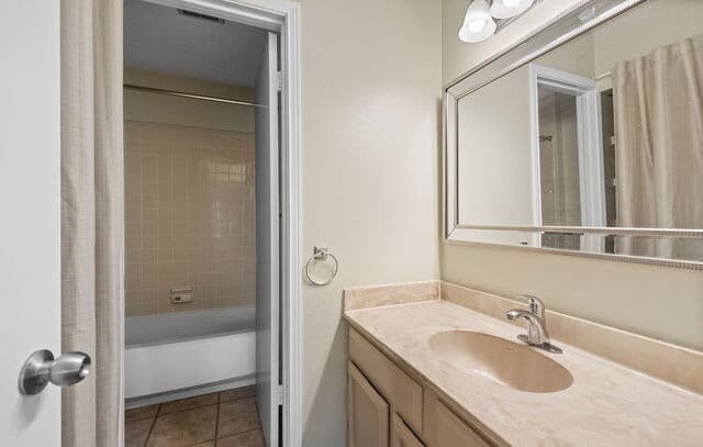 16247  Rocky Crk, San Antonio, TX 78247 — photo 23
