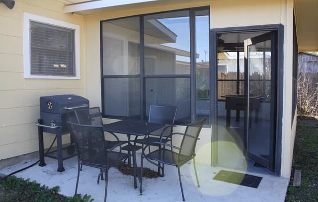 463  Sandalwood Ln, San Antonio, TX 78216 — photo 23