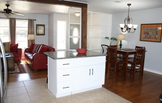 463  Sandalwood Ln, San Antonio, TX 78216 — photo 4
