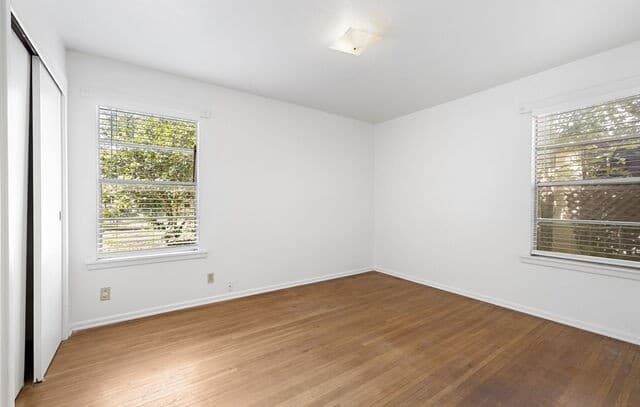 331 W Academy, San Antonio, TX 78226 — photo 10