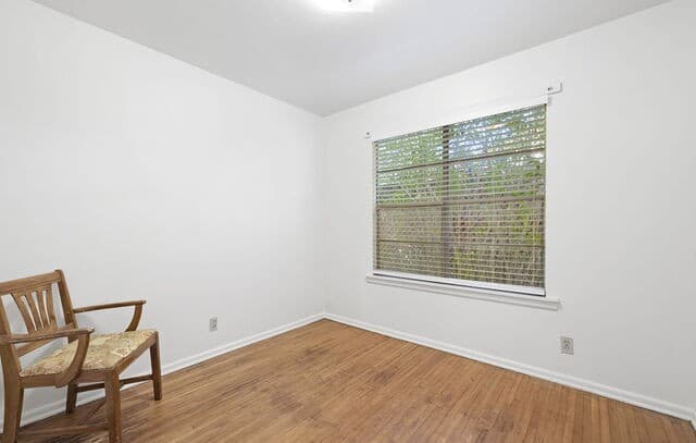 331 W Academy, San Antonio, TX 78226 — photo 12